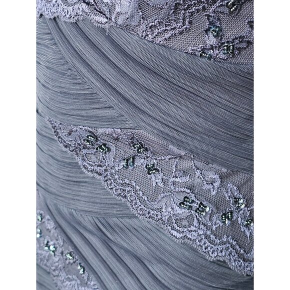 Navy Lace Tiered V-Neck Cap Sleeve Cocktail Dress - NWT - Marina - Picture 5 of 11